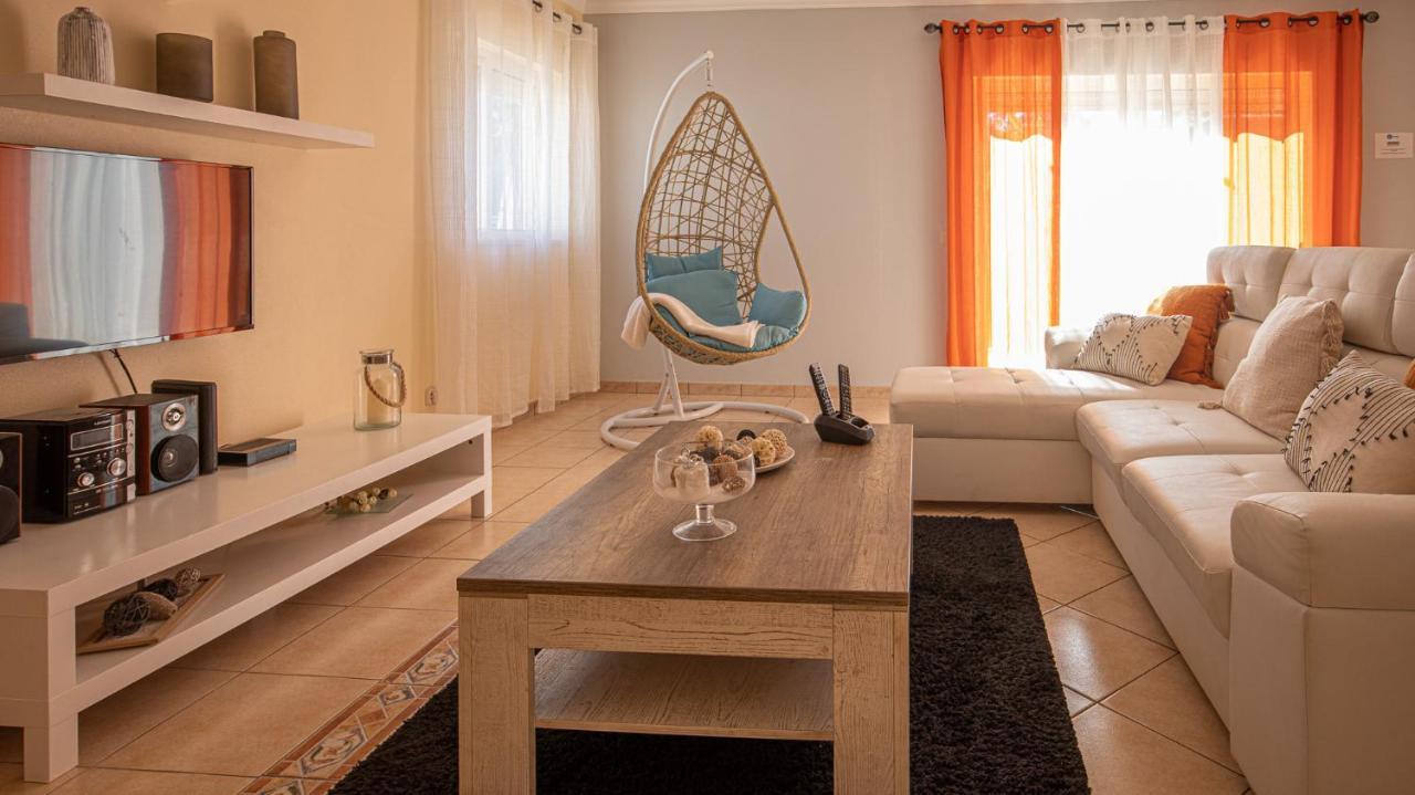 Vila Da Encosta - Private - Heated Swimming Pool - By Bedzy البوفيرا المظهر الخارجي الصورة